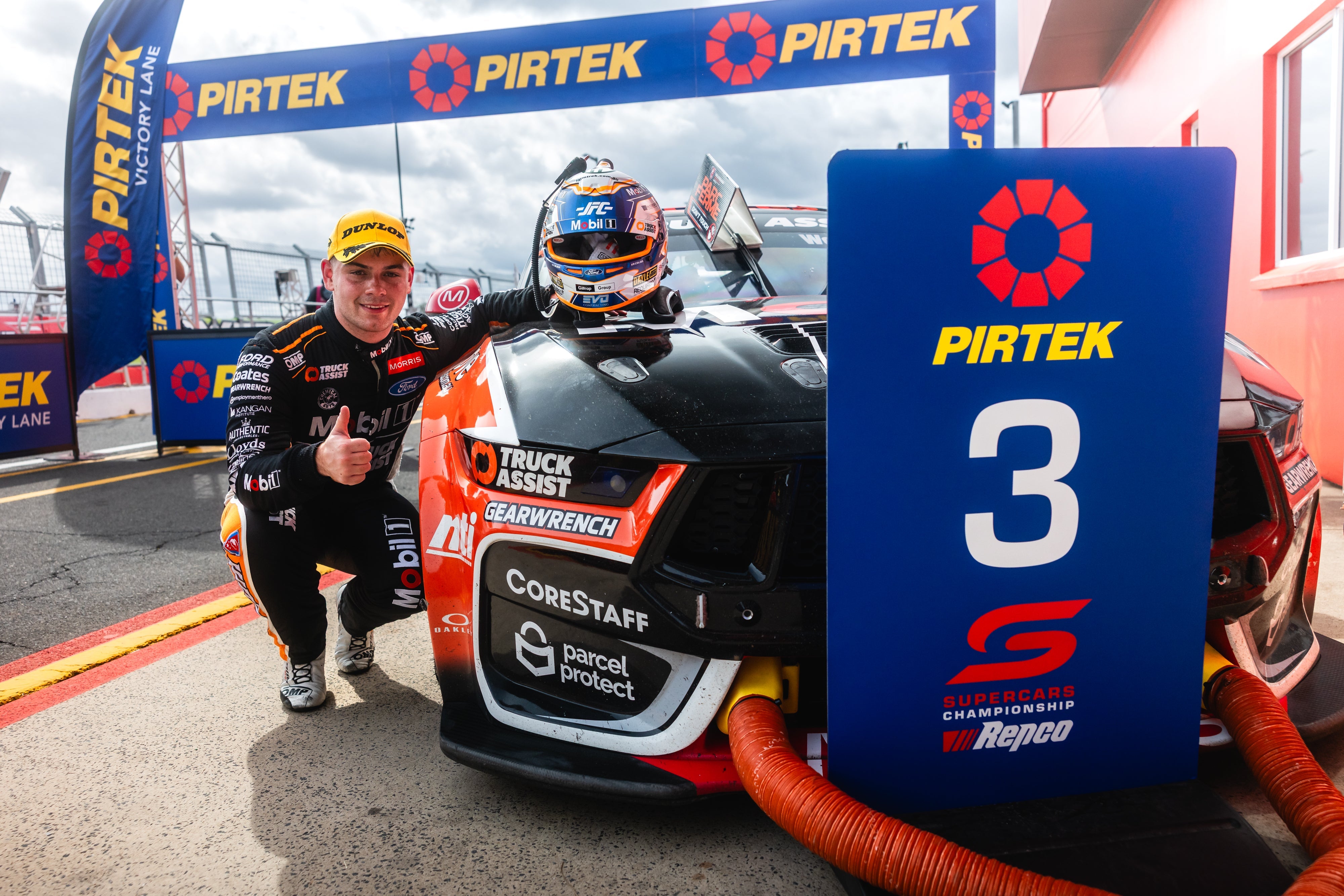 WOODY DOUBLES PODIUM TALLY IN RECORD-BREAKING SATURDAY